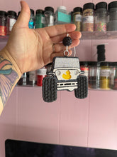 Load image into Gallery viewer, jeep
