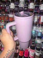 Load image into Gallery viewer, 40oz W/ Grip handle
